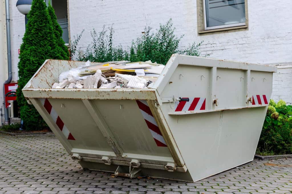 kontejner s tříděným odpadem